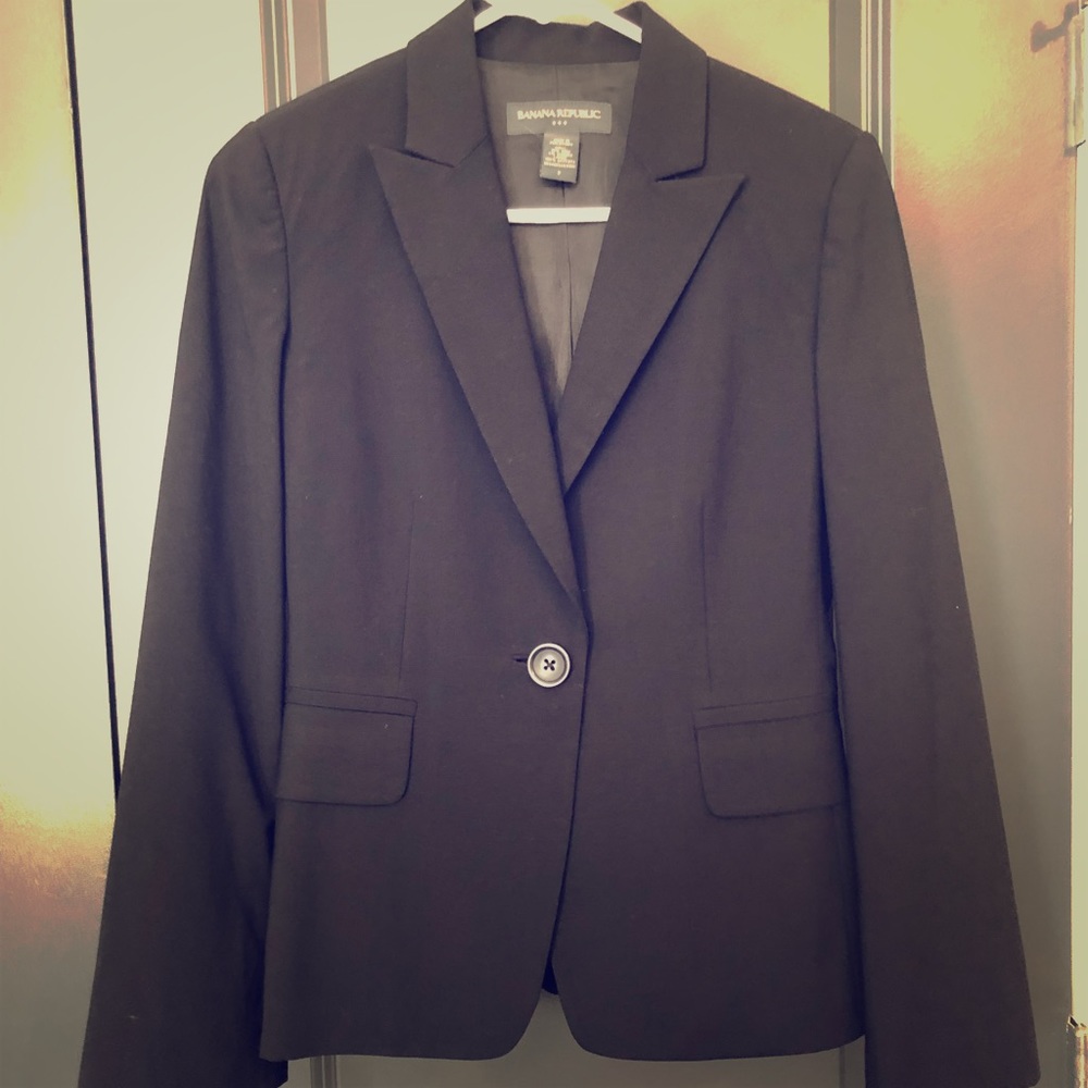 Banana republic women’s suit